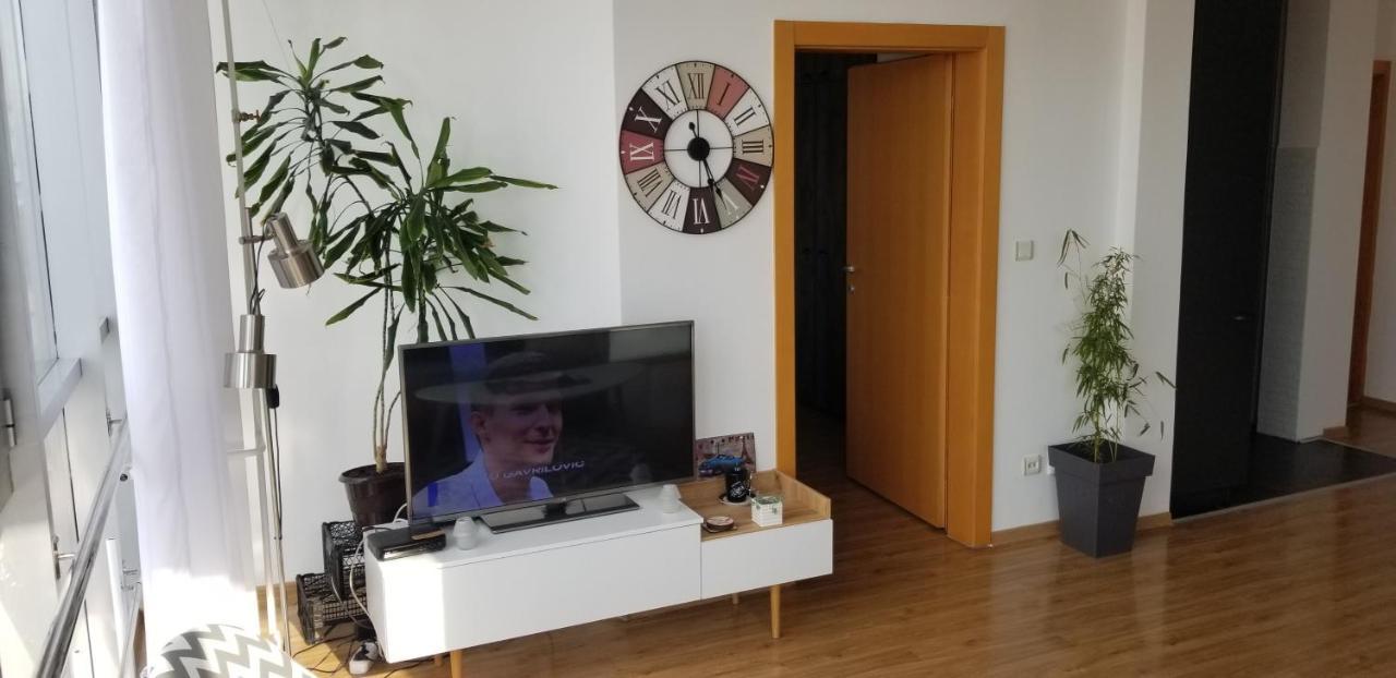 Apartman Lori M Kraljevo Esterno foto