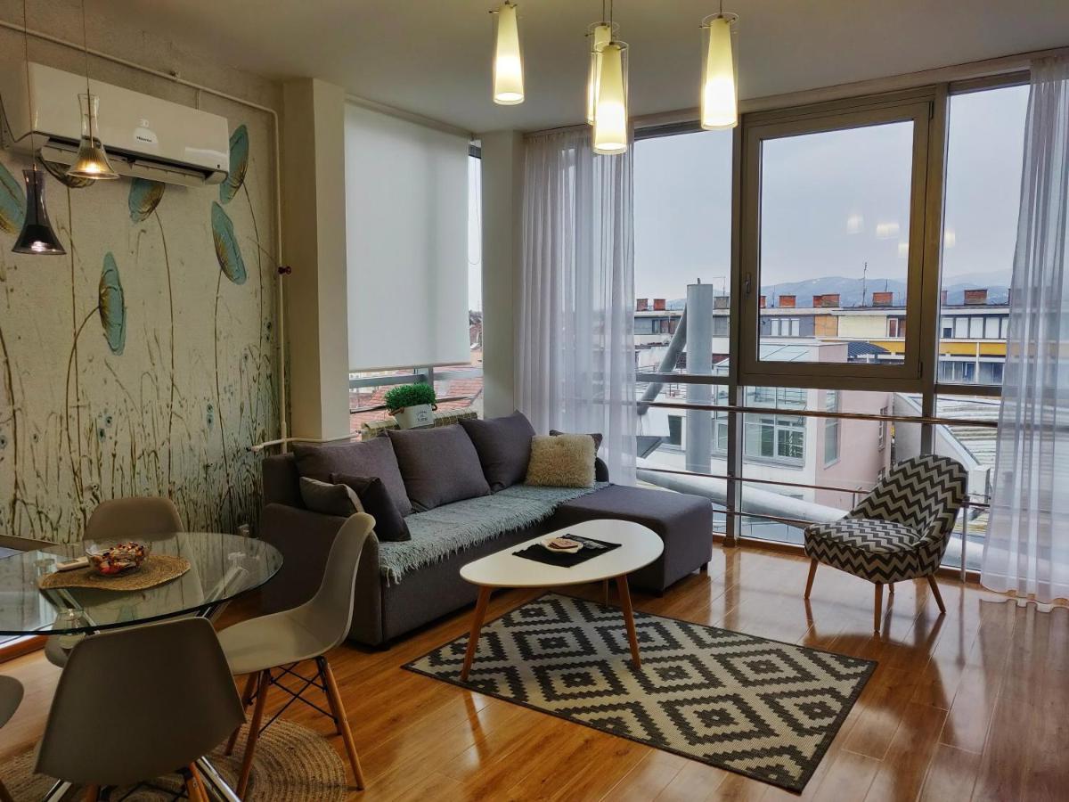 Apartman Lori M Kraljevo Esterno foto